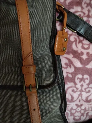 Bolso de lona y piel