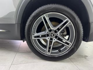 Mercedes-Benz GLB 220d AMG LINE 7 PLAZAS