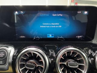 Mercedes-Benz GLB 220d AMG LINE 7 PLAZAS