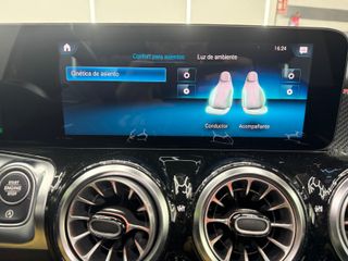 Mercedes-Benz GLB 220d AMG LINE 7 PLAZAS