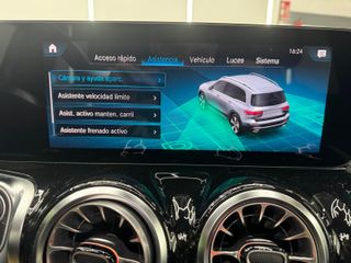 Mercedes-Benz GLB 220d AMG LINE 7 PLAZAS