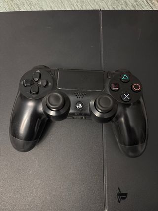 PS4 (PlayStation 4) Negra