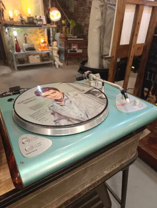 Diferentes Giradiscos Tocadiscos hi-fi vintage