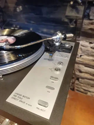 Diferentes Giradiscos Tocadiscos hi-fi vintage