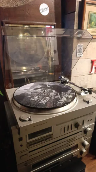 Diferentes Giradiscos Tocadiscos hi-fi vintage