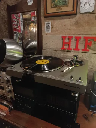 Diferentes Giradiscos Tocadiscos hi-fi vintage