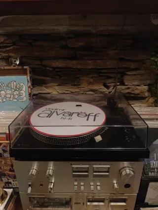 Diferentes Giradiscos Tocadiscos hi-fi vintage