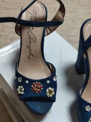 Zapatos de tacón Tino Gonzalez azules