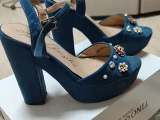 Zapatos de tacón Tino Gonzalez azules
