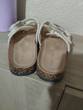 Zuecos corcho y tela beige