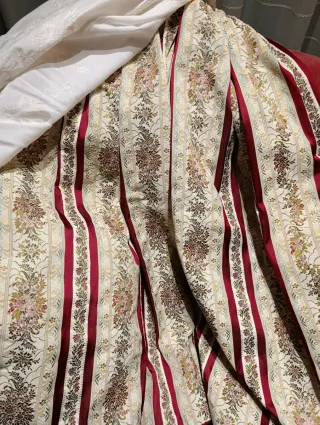 Falda Fallera con Manteletas y Espandenyas.