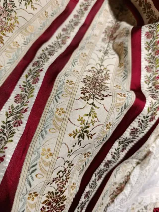 Falda Fallera con Manteletas y Espandenyas.