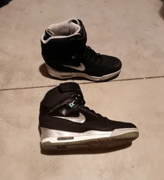 Scarpe Nike Air Revolution Sky Hi