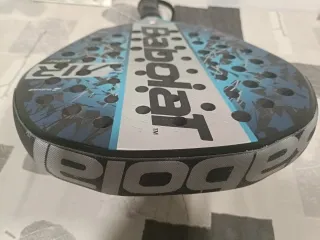 Pala Bullpadel Air Viper 2025. Regalo funda