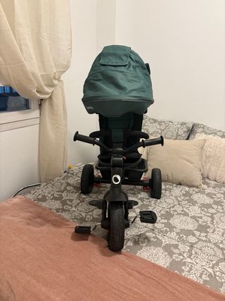 Triciclo de paseo con parasol