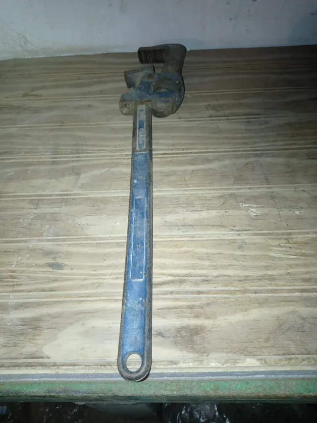 Llave de fontanero grande Drop Forged