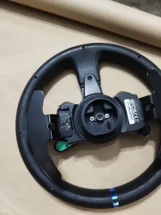 Volante Thrustmaster T300 GT