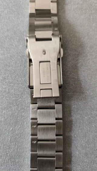 Pulsera Tissot Acero Inoxidable Plateada.