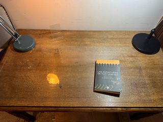 Escritorio frances madera roble lavada  Luis XVI