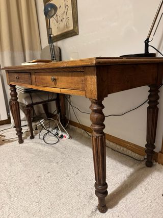 Escritorio frances madera roble lavada  Luis XVI