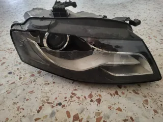 Balastro y Lámpara Faro Xenon Audi A4 2009