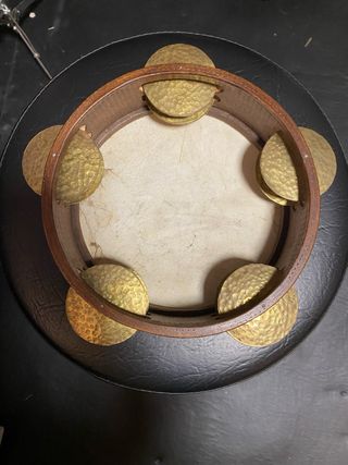 Riqq - Pele Natural com Jingles de Latão