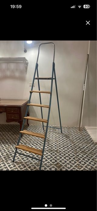 Escalera vintage metal madera