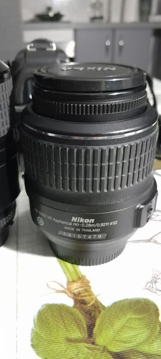 Cámara Nikon D7000 + Accesorios