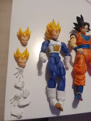 Figuras Dragon Ball Z (Goku y Vegeta)