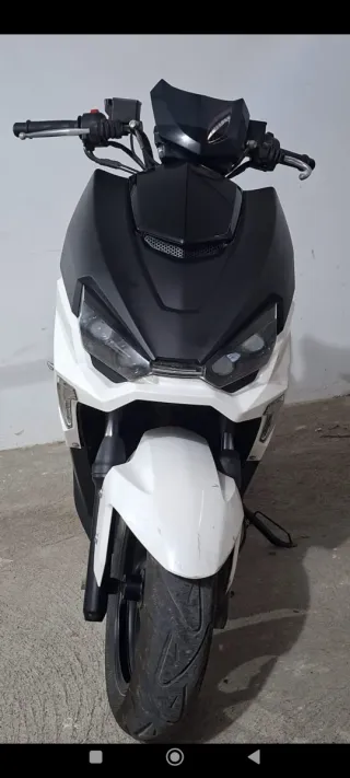 Moto 125cc Scooter 20.000 km ITV