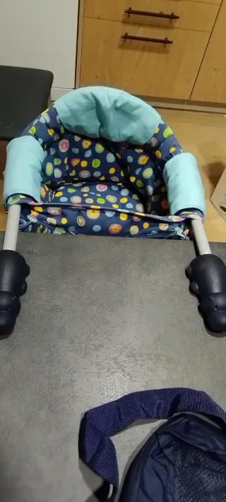 SILLA DE MESA PARA BEBÉ "MARCA CHICCO"