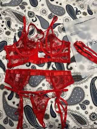 Estrena Conjunto Lencería Sexy Rojo Lace & Lush
