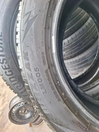 235 55 R20 105V Bridgestone - 2 neumáticos +80%