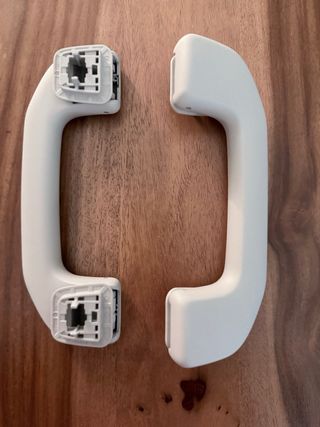 Juego 4 Asideros Mercedes clase A, GLA, CLA