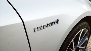 Toyota Corolla 2.0 180H Advance