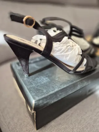 Sandalias de tacón de mujer