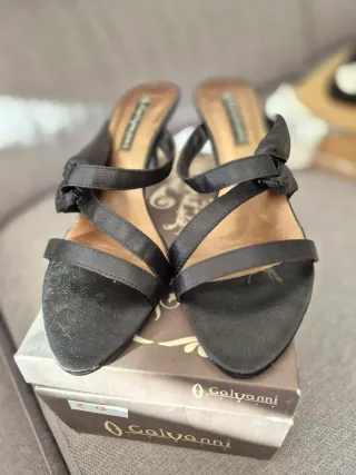 Sandalias de tacón de mujer