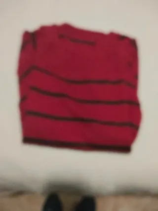 Jersey de pico rayas rojas y negras manga larga