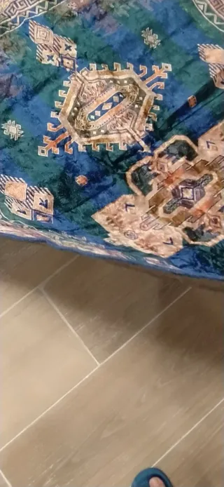 Alfombra grande decorativa azul y morada