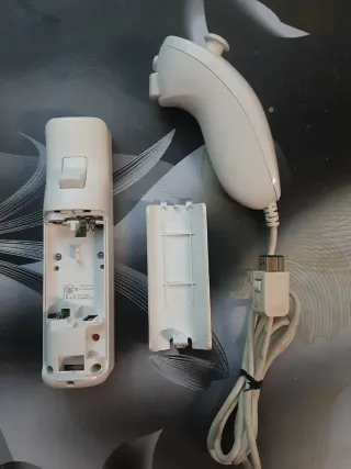 Consola Nintendo Wii + Juegos y Accesorios