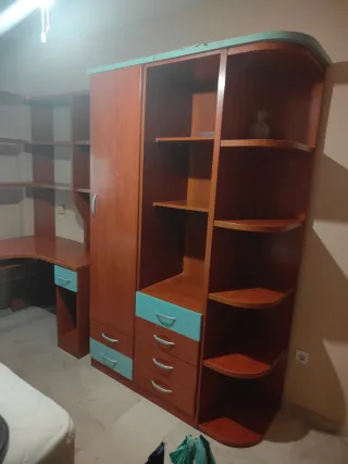 Estantería juvenil 8 huecos,.armario y escritorio