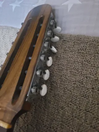 Bandurria Casa de Música Letiriaga