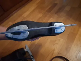 Patines de hielo antiguos negros y bolsa -talla 41