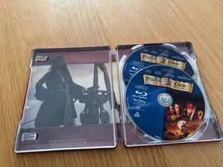 Trilogía Piratas del Caribe Steelbook Bluray - J19