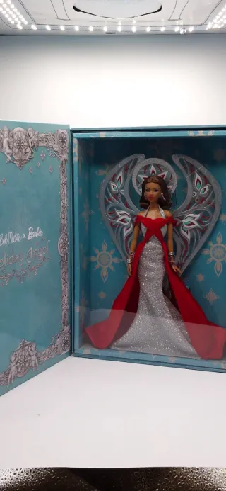 Barbie Bob Mackie 2023 Holiday Angel