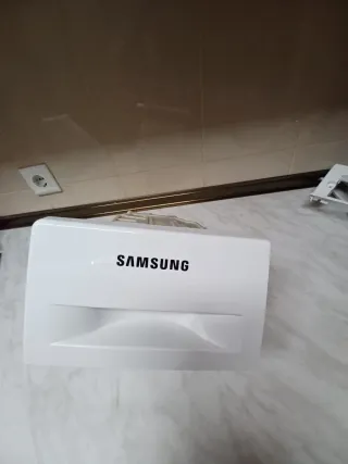 Vendo despiece de lavadora Samsung de 9 kg.