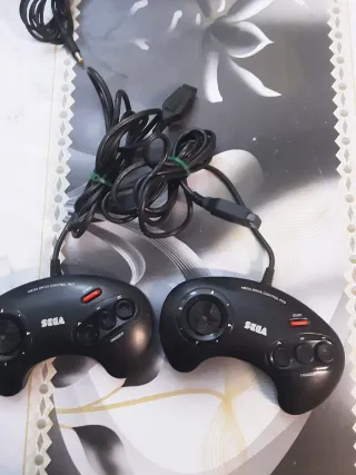 Consola Sega Mega Drive II Negra