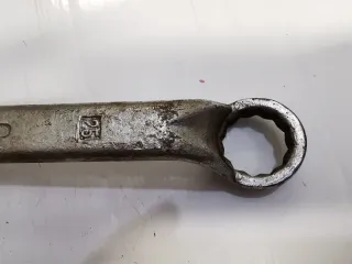 Llave acodada Palmera 25-28 mm