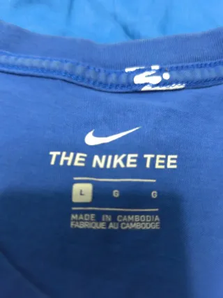 Camiseta Nike Azul Estampada