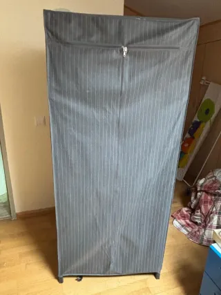 Armario de tela 1,69 x 75 x 50 cm.